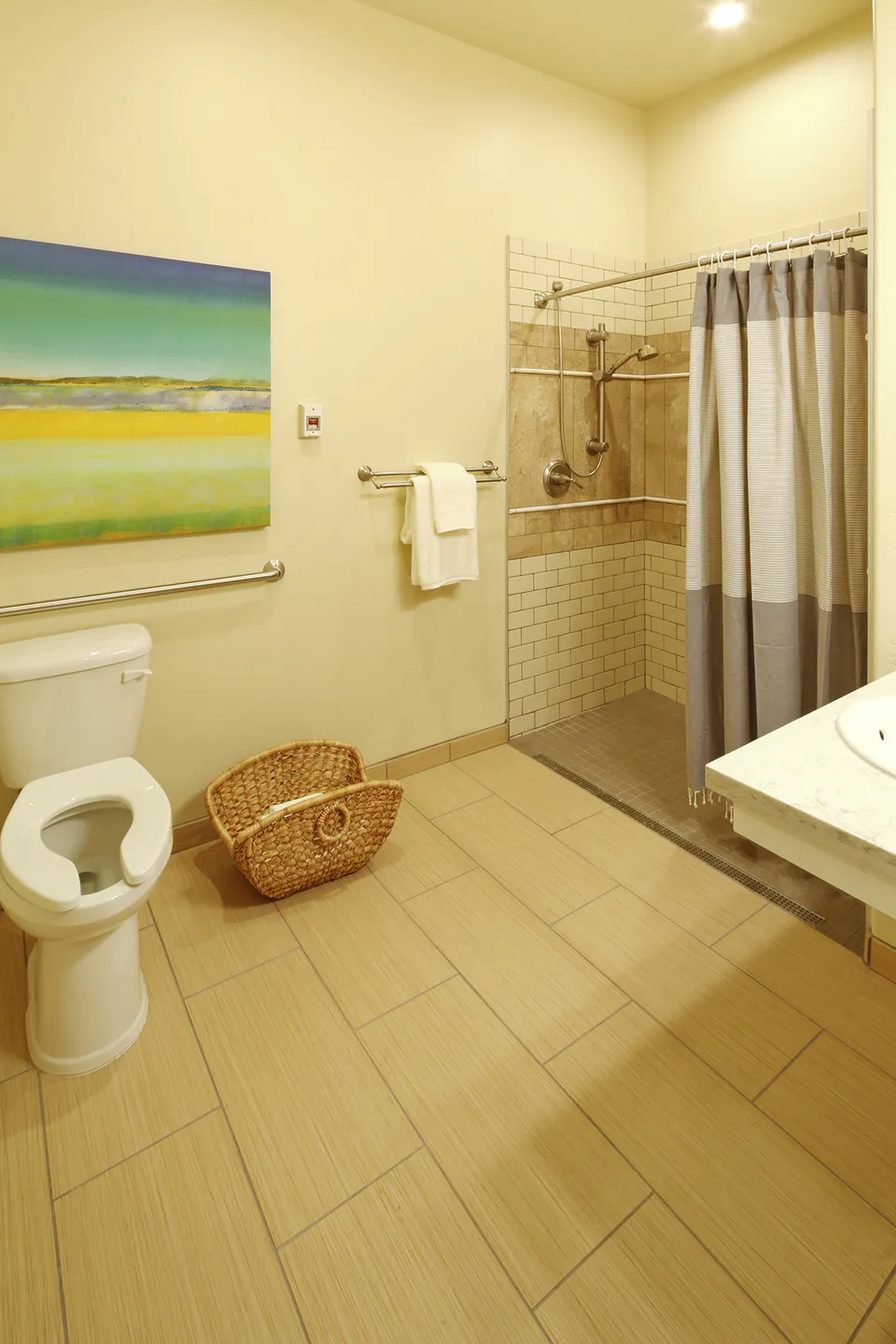 American Orchards Assisted Living and Memory Care, photo 10 of 39