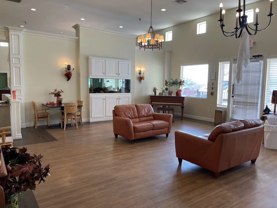Visions Assisted Living of Apache Junction, photo 4 of 33