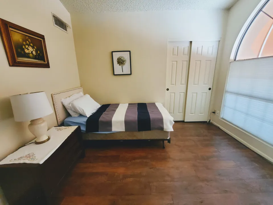 Ahwatukee Comfort Care, LLC, photo 4 of 14