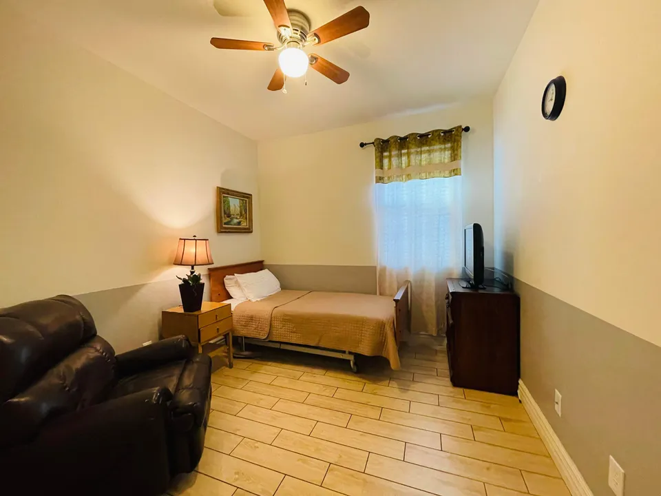 Twilight Haven - Mesa, photo 7 of 26