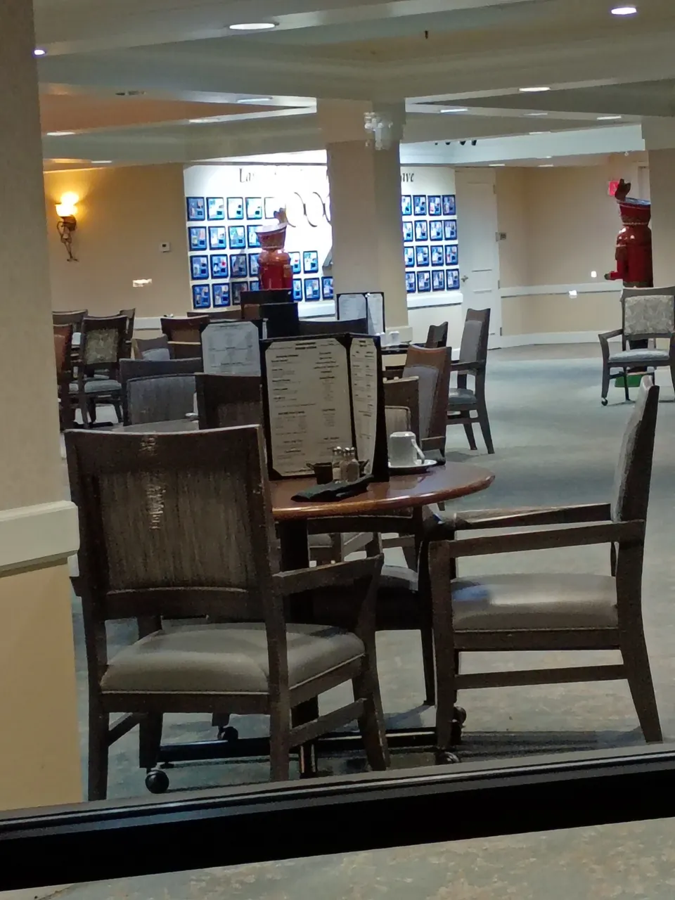 Thunderbird Senior Living, photo 2 of 33