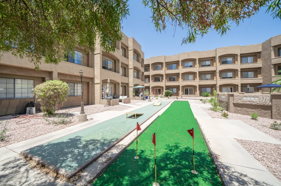 Thunderbird Senior Living, photo 21 of 33