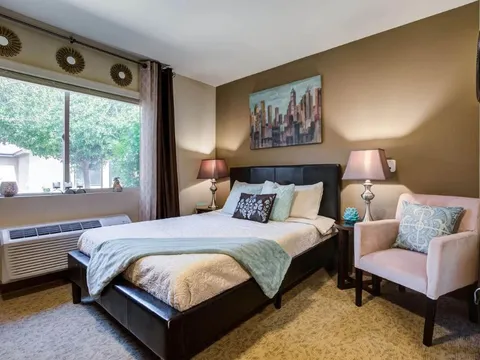 Terra Pointe Memory Care, photo 3 of 40