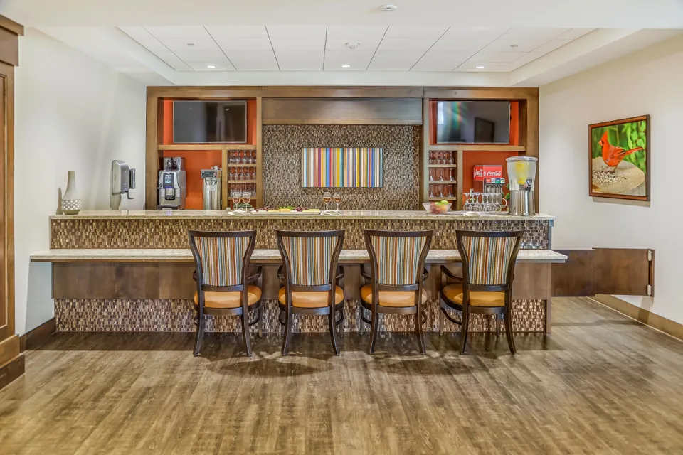 MorningStar Senior Living of Avondale, photo 17 of 38