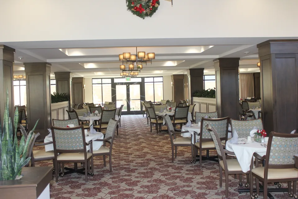 MorningStar Senior Living of Avondale, photo 19 of 38