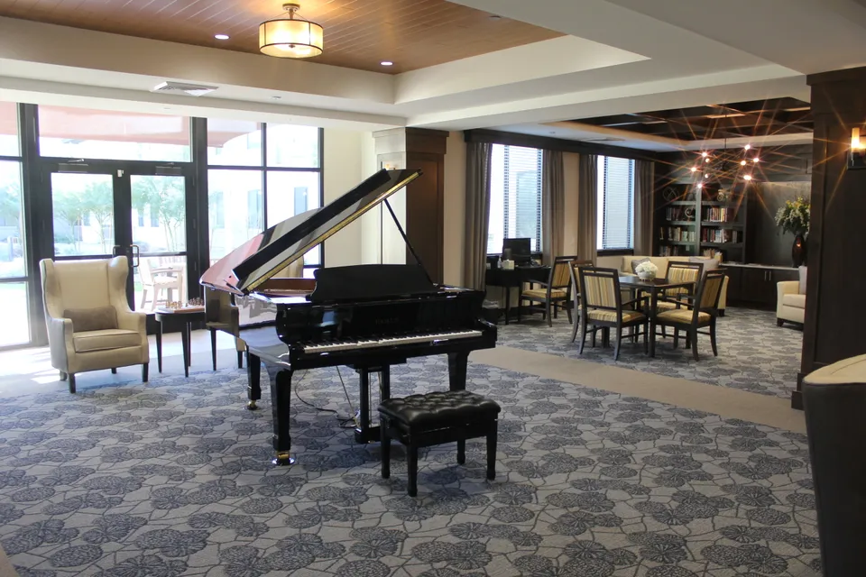 MorningStar Senior Living of Avondale, photo 30 of 38