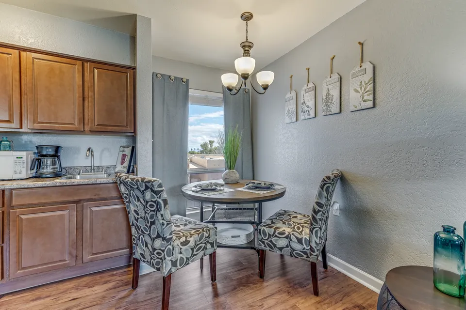 Senior Living at Scottsdale Village Square, photo 14 of 40