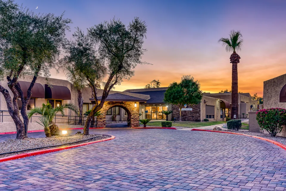 Senior Living at Scottsdale Village Square, photo 23 of 40