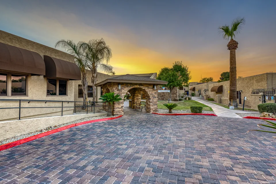 Senior Living at Scottsdale Village Square, photo 37 of 40