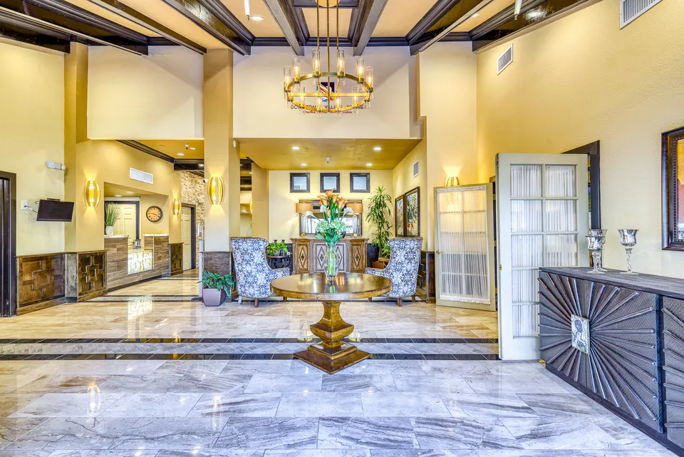 Senior Living at Scottsdale Village Square, photo 39 of 40