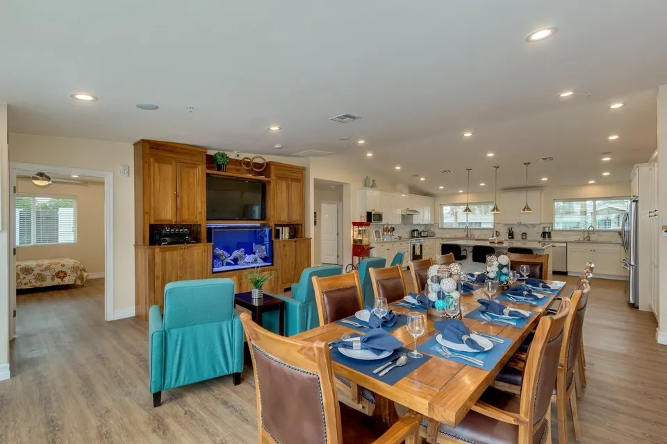 Vista Living Camelback, photo 5 of 38