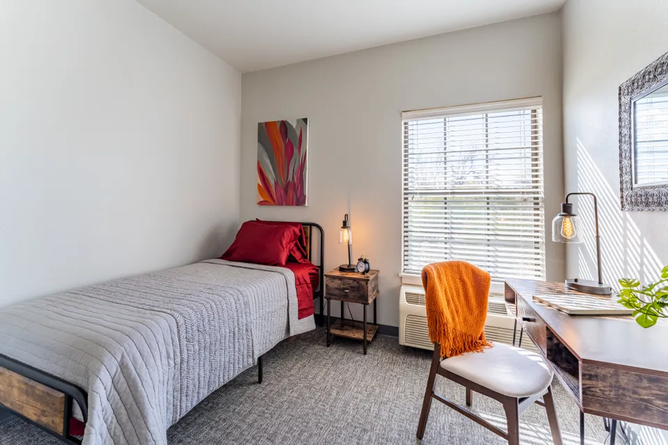 River Centre Assisted Living, photo 5 of 34