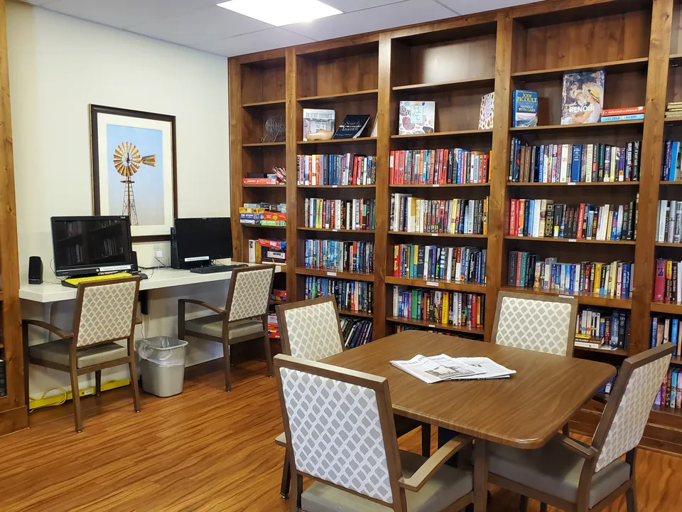 The Oasis at Fellowship Square Surprise, photo 3 of 10
