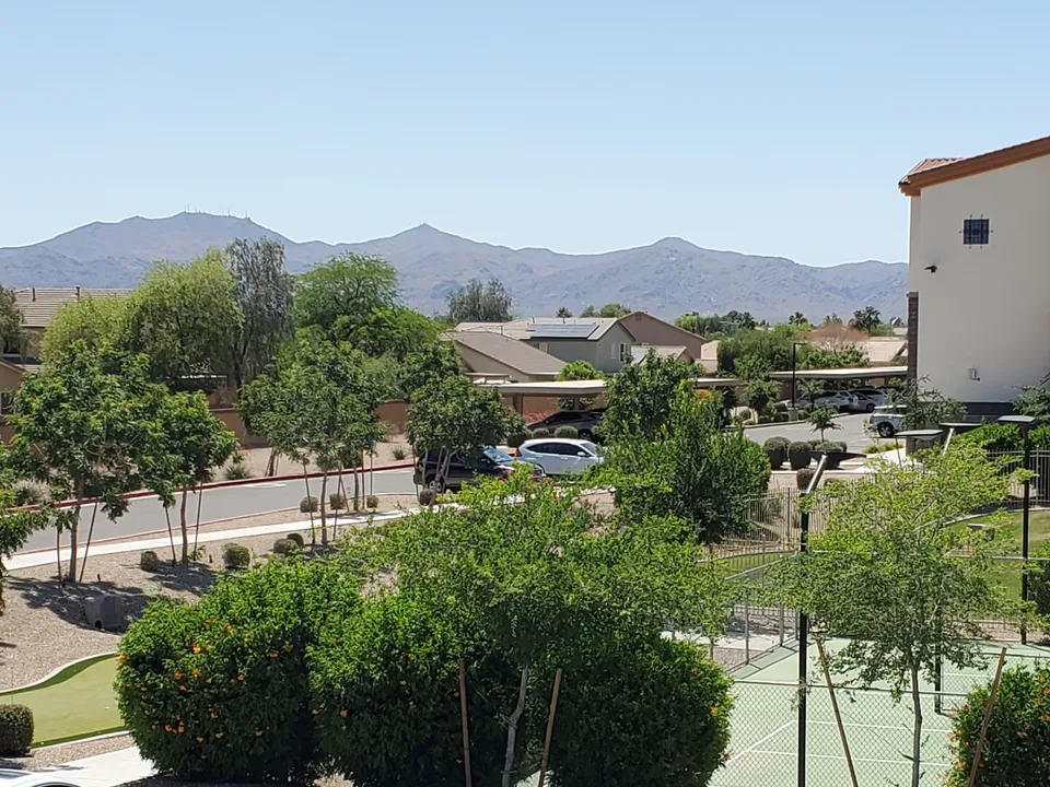 The Oasis at Fellowship Square Surprise, photo 6 of 10
