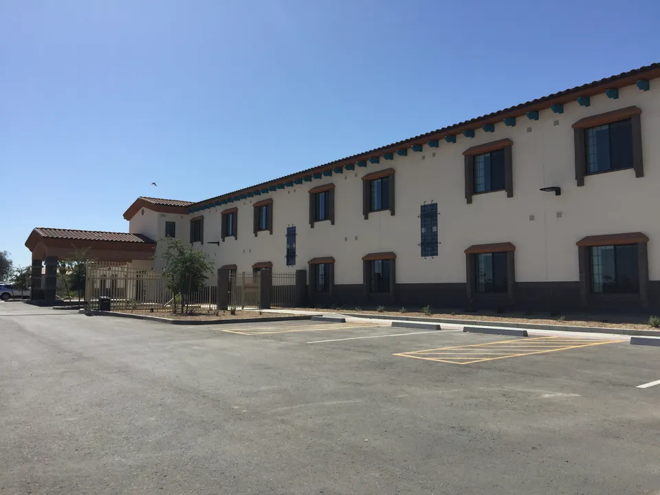 The Oasis at Fellowship Square Surprise, photo 9 of 10