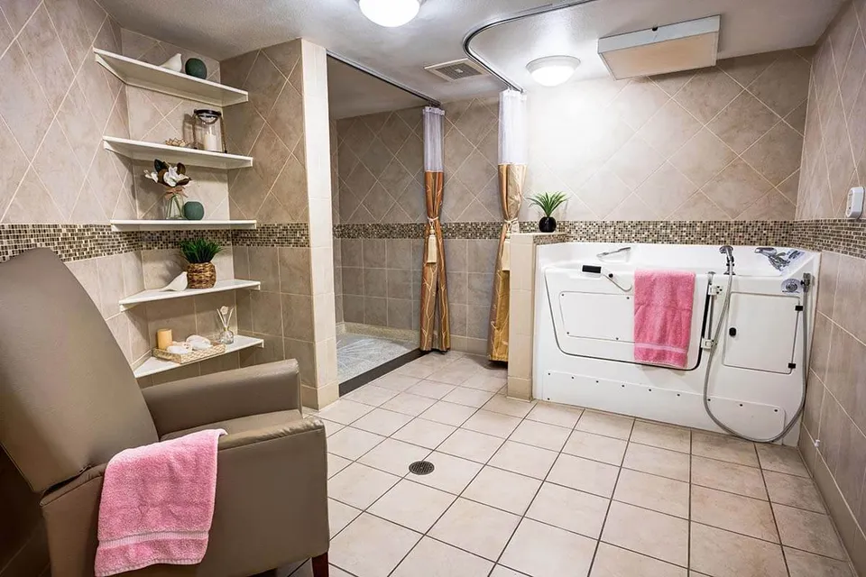 Sun City West Assisted Living and Memory Care, photo 7 of 23