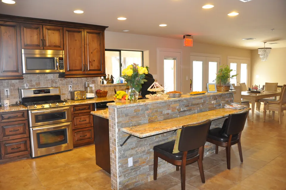 Golden Heritage Assisted Living Home, photo 6 of 33