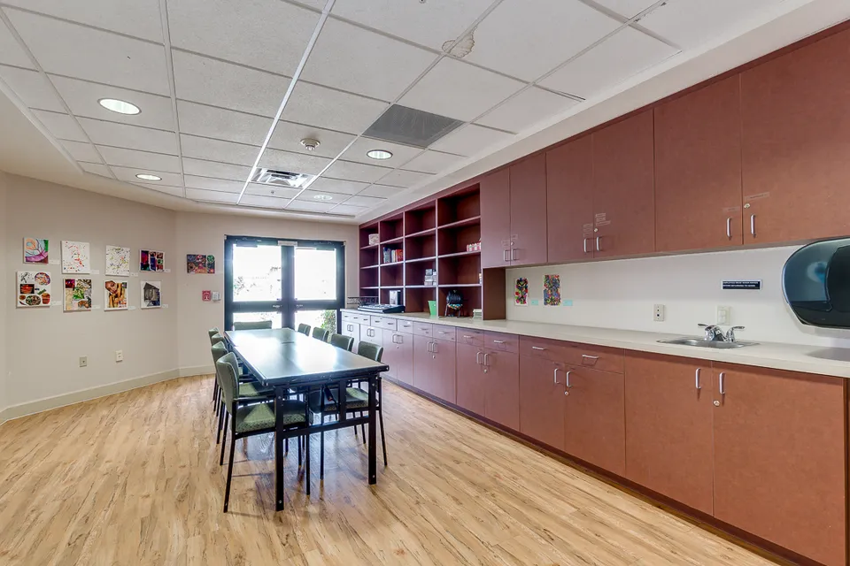 Hawthorn Court, photo 10 of 40