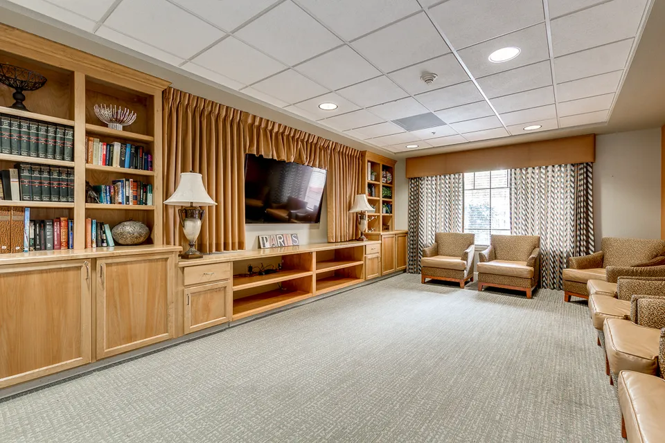 Hawthorn Court, photo 22 of 40