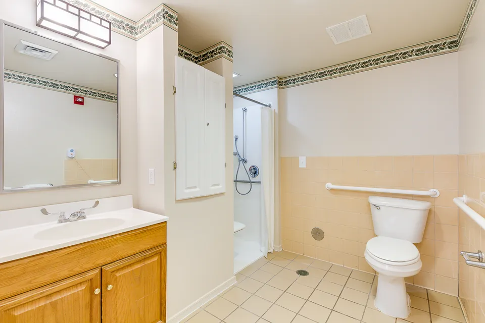 Hawthorn Court, photo 26 of 40