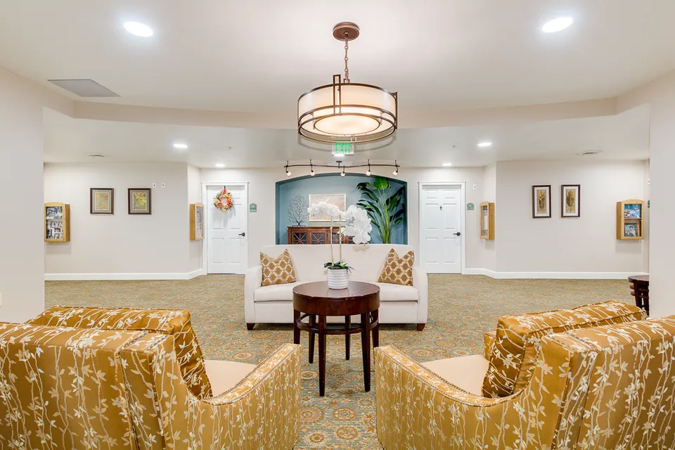 Hawthorn Court, photo 3 of 40