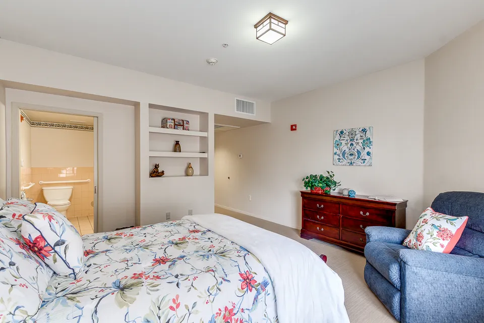 Hawthorn Court, photo 32 of 40