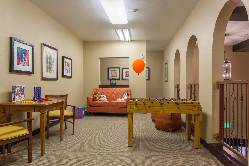 Avista Senior Living Casa Grande, photo 14 of 26
