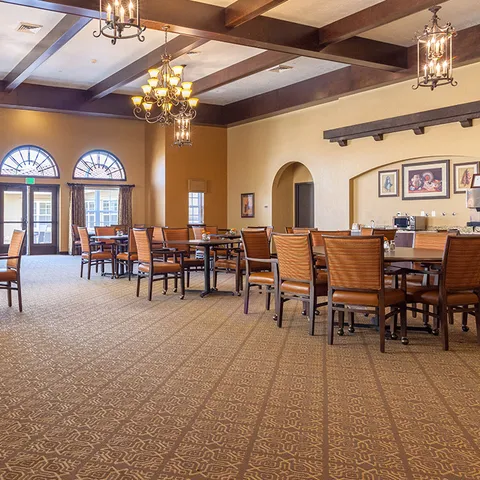 Avista Senior Living Casa Grande, photo 17 of 26