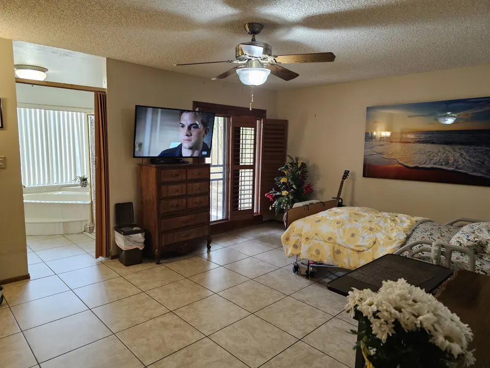 Beverly Assisted Living I, photo 2 of 4