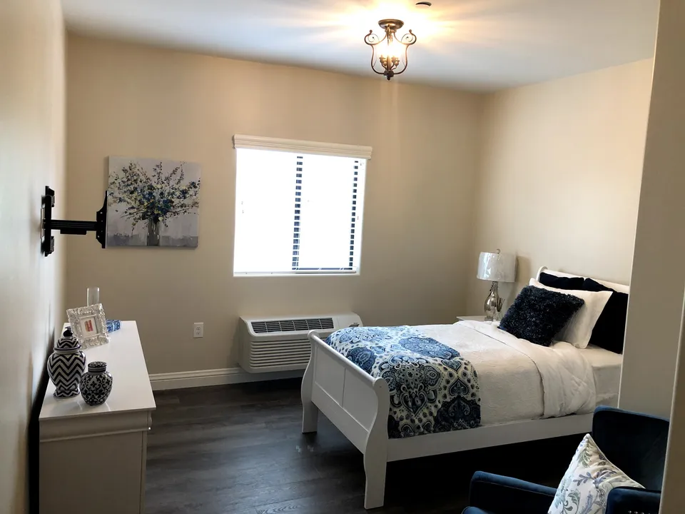 BeeHive Homes of Arrowhead, photo 17 of 19