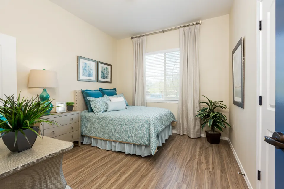 Las Palomas Senior Living, photo 14 of 32