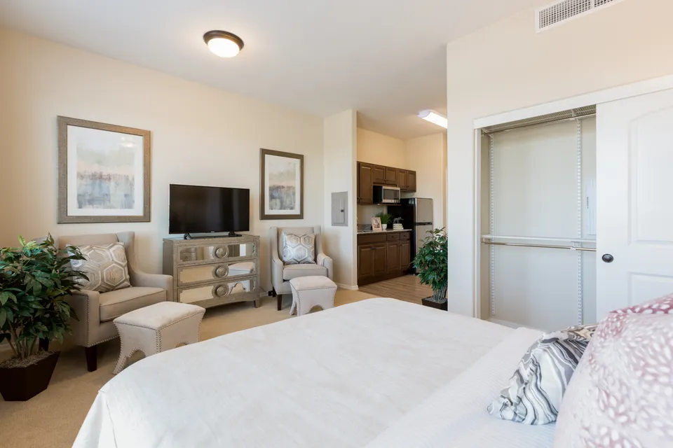 Las Palomas Senior Living, photo 32 of 32