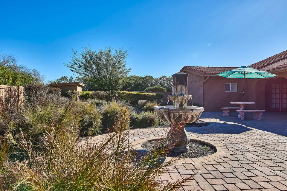 Paradise Living Centers Camelback LLC, photo 10 of 14