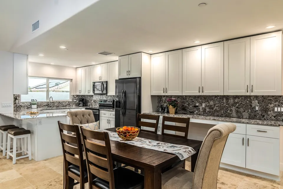 Valley Oasis Assisted Living Home, photo 4 of 13