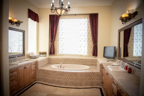 Mountain Cove Luxury Care, photo 8 of 24