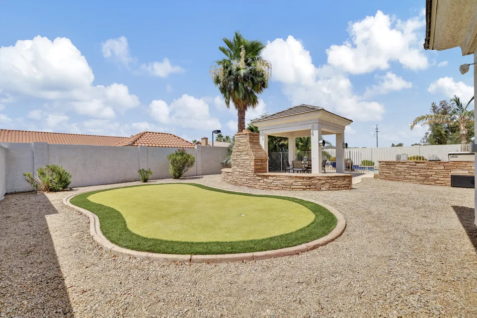 Mariposa Grande Senior Living, photo 3 of 20