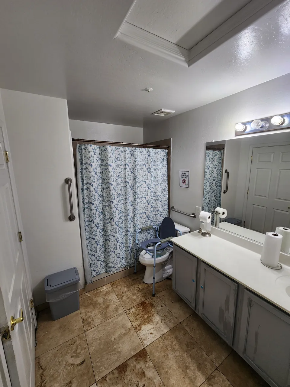 Crescent Surprise Assisted Living, photo 10 of 16