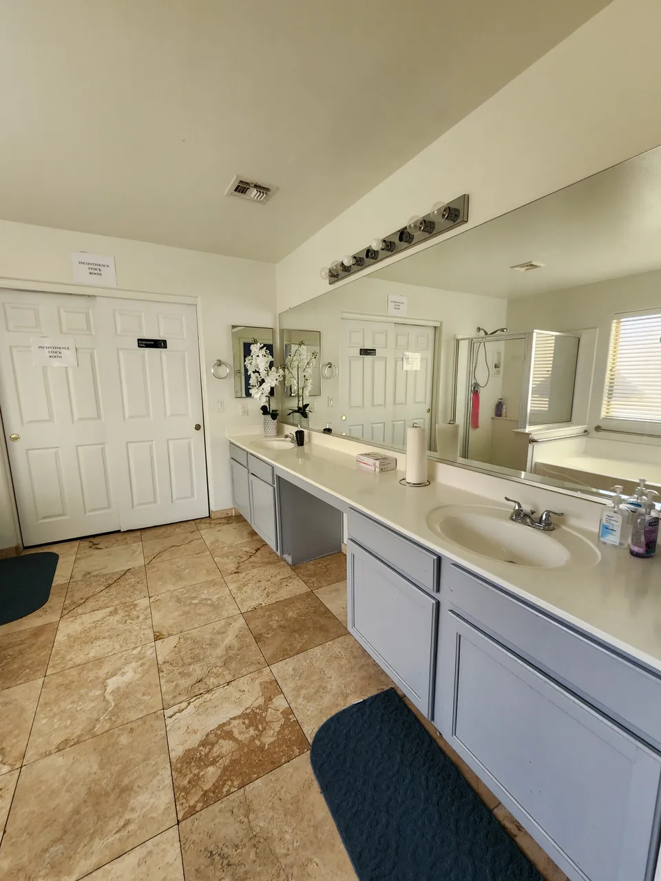 Crescent Surprise Assisted Living, photo 3 of 16