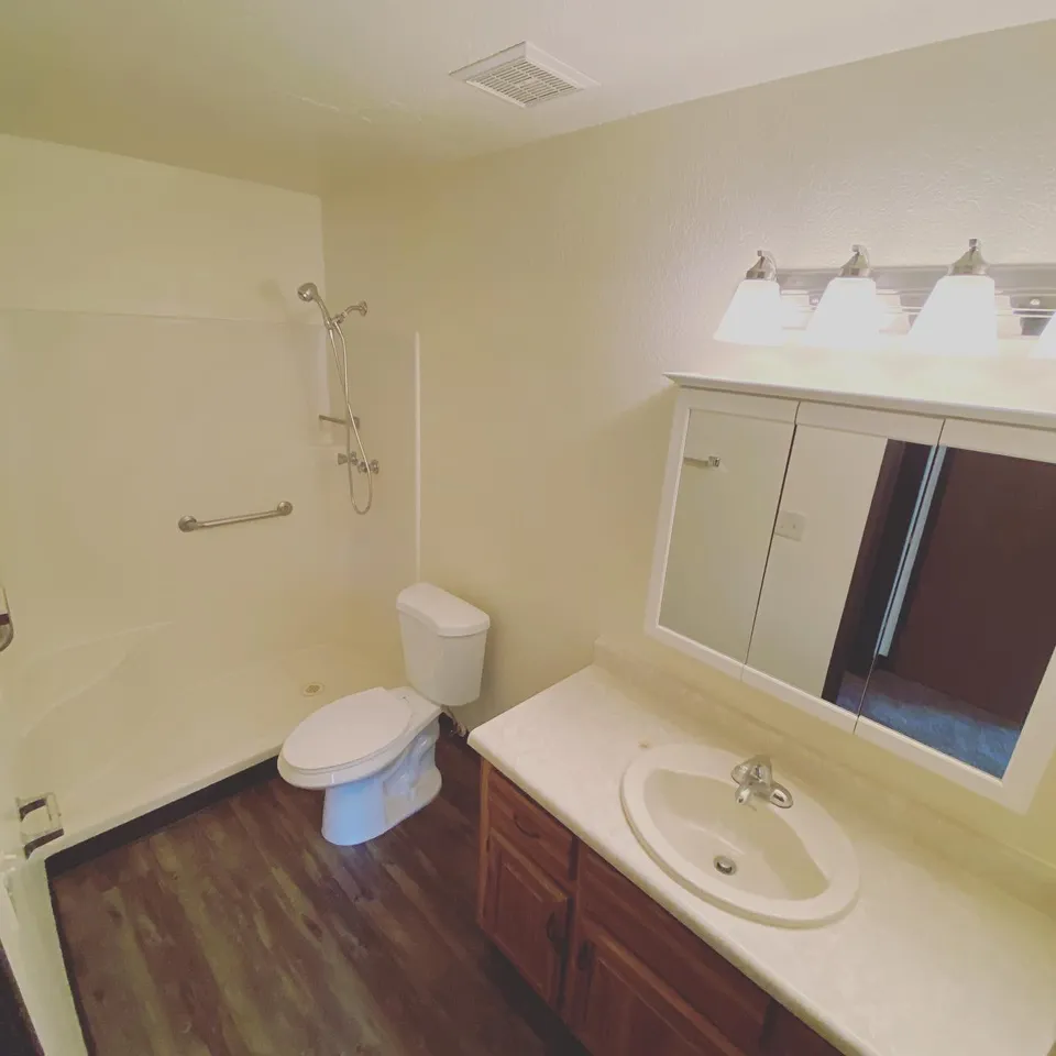 Desert Marigold Senior Living, photo 19 of 36