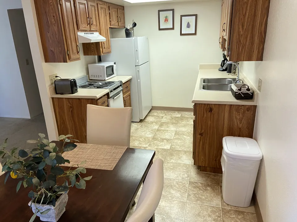 Desert Marigold Senior Living, photo 28 of 36