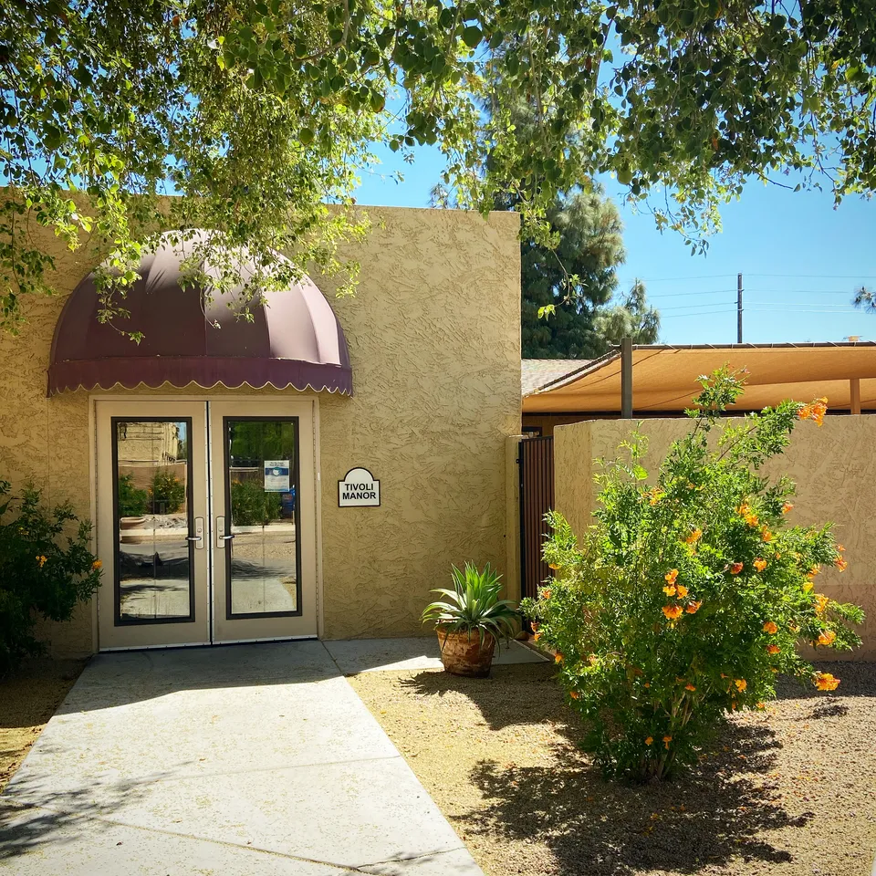 Desert Marigold Senior Living, photo 9 of 36