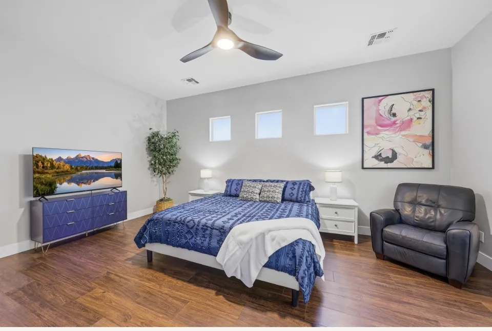 Spur Cross Assisted Living Facility, photo 14 of 40