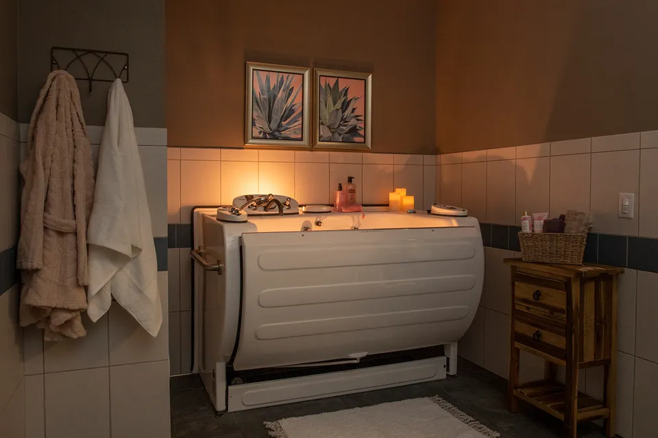 Shadow Mountain Memory Care, photo 15 of 38