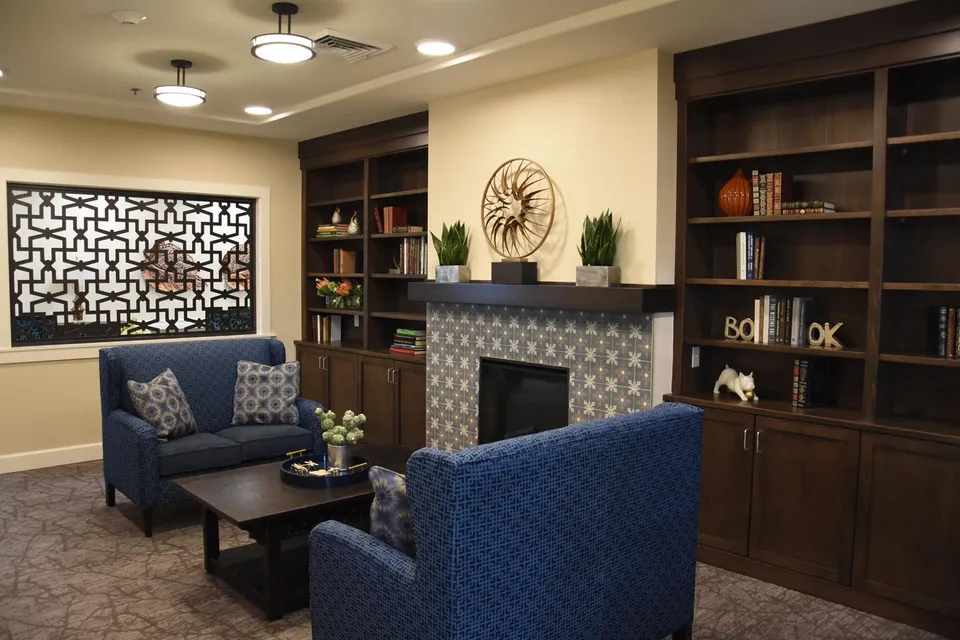 Shadow Mountain Memory Care, photo 5 of 38