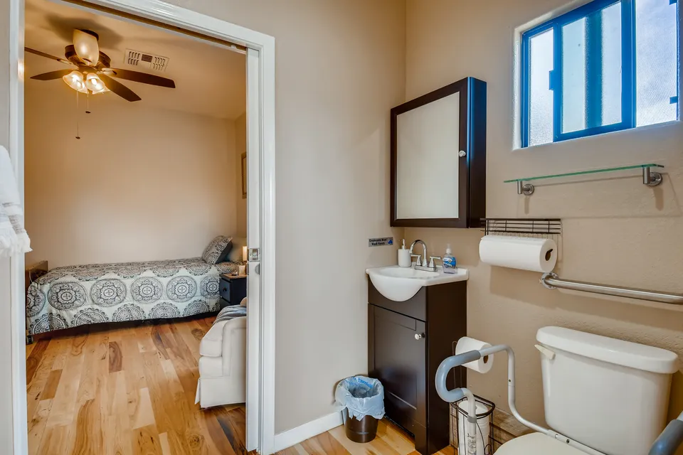 Heart to Heart Assisted Living LLC, photo 8 of 15