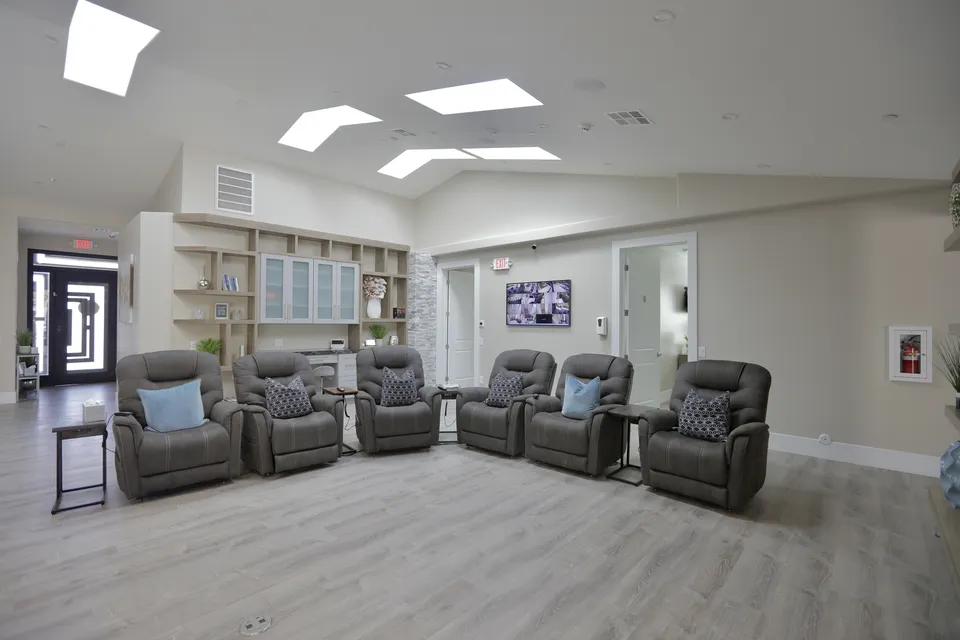 Crystal Ridge Assisted Living LLC, photo 12 of 16