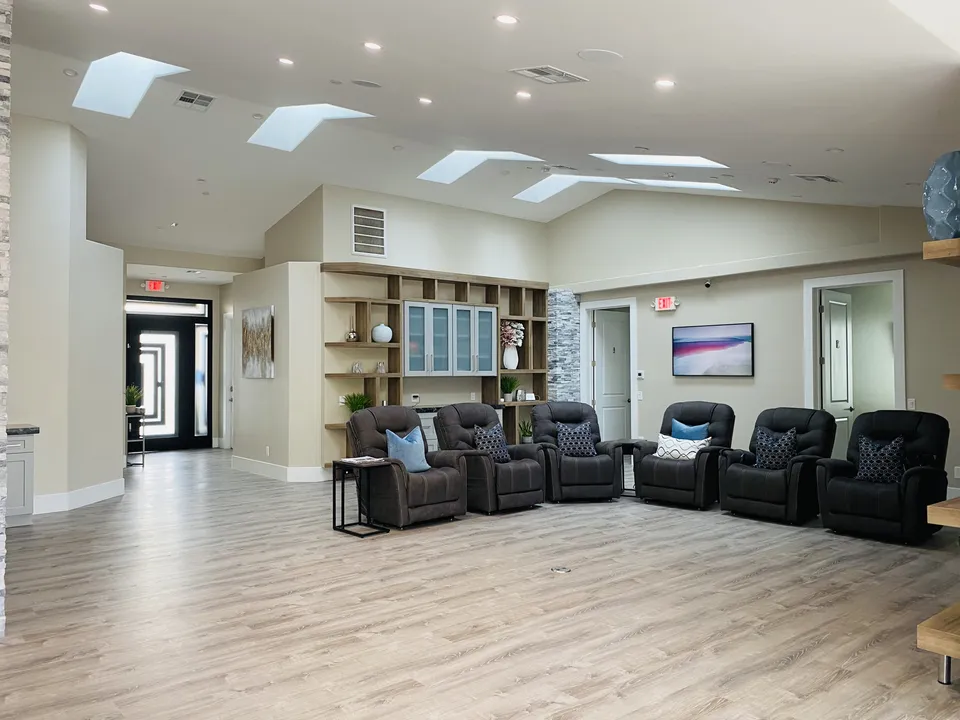 Crystal Ridge Assisted Living LLC, photo 14 of 16