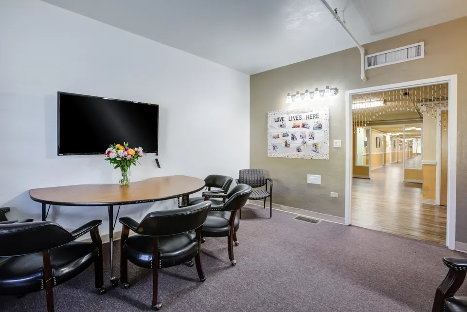 Woodland Palms Memory Care, photo 5 of 14