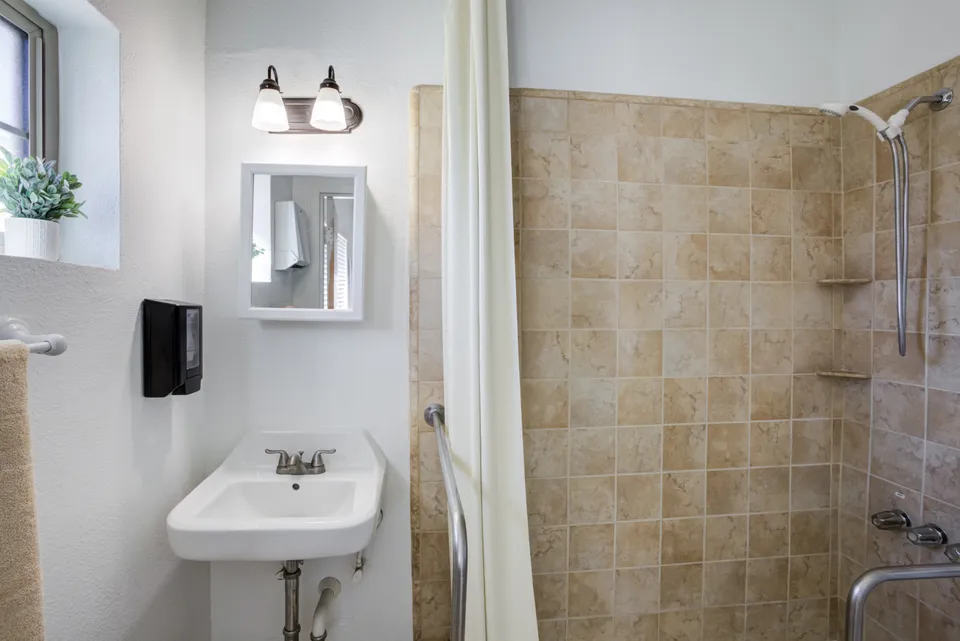 Woodland Palms Memory Care, photo 8 of 14