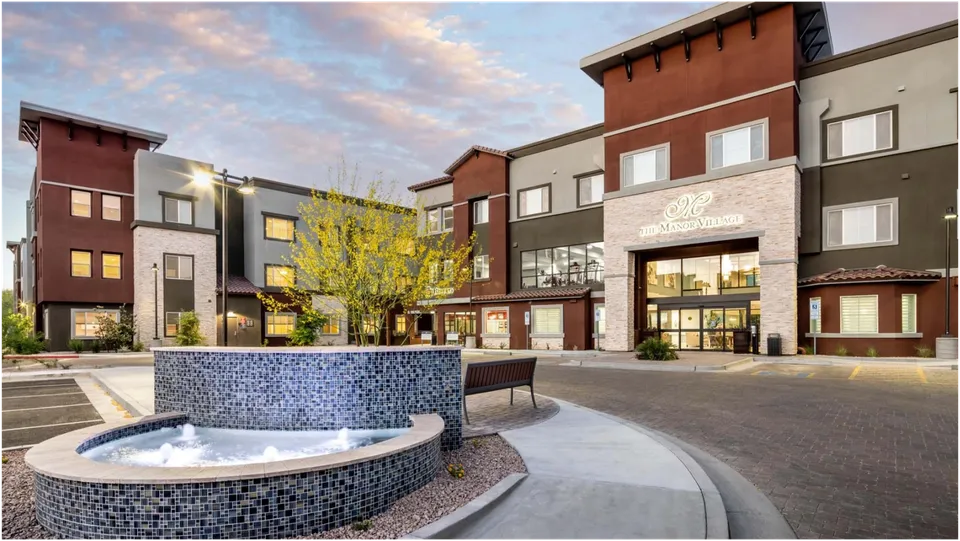 The Manor Village at Desert Ridge, photo 8 of 37
